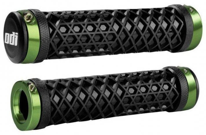 Грипсы 130мм, черные с двумя зелеными алюм lock-on.
