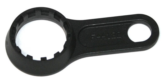 Накидной пластиковый ключ для вилок SR Suntour.
