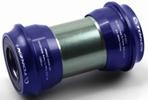 Каретка Press Fit, синяя, с внеш подш, алюм чашки Ø46мм под ось Ø24мм, для рам BB30х68мм, 98г. для велосипеда