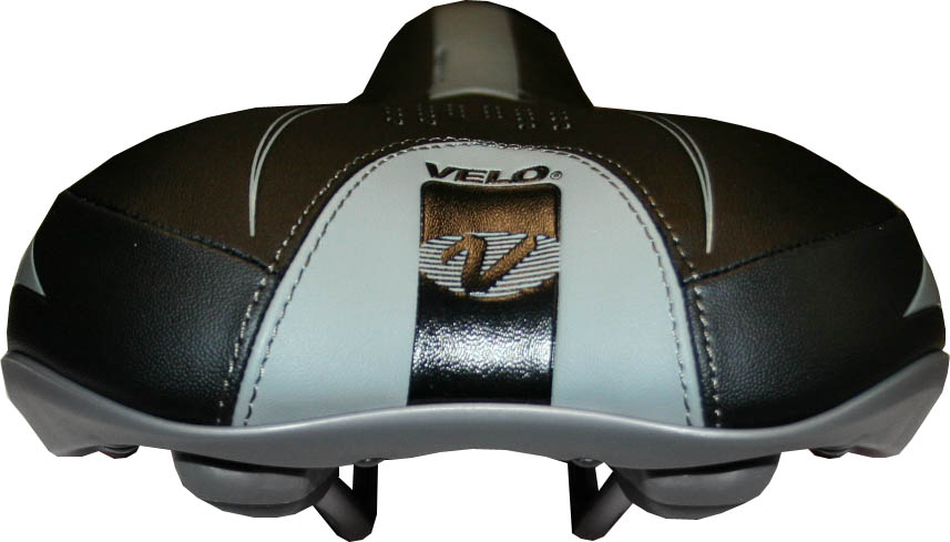 Седло мужское с памятью, черно-серое, бамперы серебристые, 390г, с лого "Gemini".