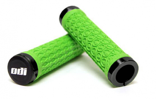 Грипсы 130мм, нежно-зеленые с 2 чёрными алюм lock-on. для велосипеда