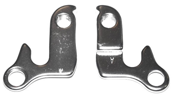 Адаптер ("петух") алюм для крепления заднего переключателя на раму.