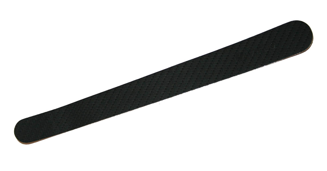 Защита пера от цепи 260х27х20мм, чёрный карбон-полиуретан, с лого "Velo".