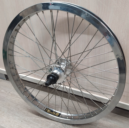 Колесо заднее 20"хромиров.,обод Hula Hoop,втулка Primo Stock,резьба с 2стор.,2 промп,48отв,спицы н/ж для велосипеда