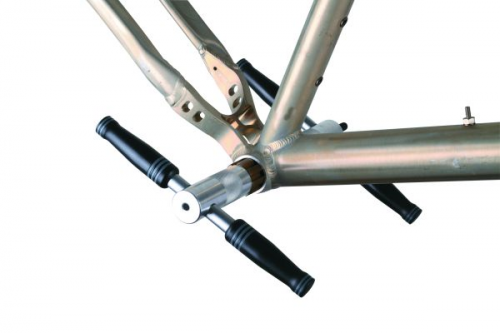 Набор для нарезания/ремонта резьбы 1.37"x24TPI в раме под каретку, в чехле. для велосипеда